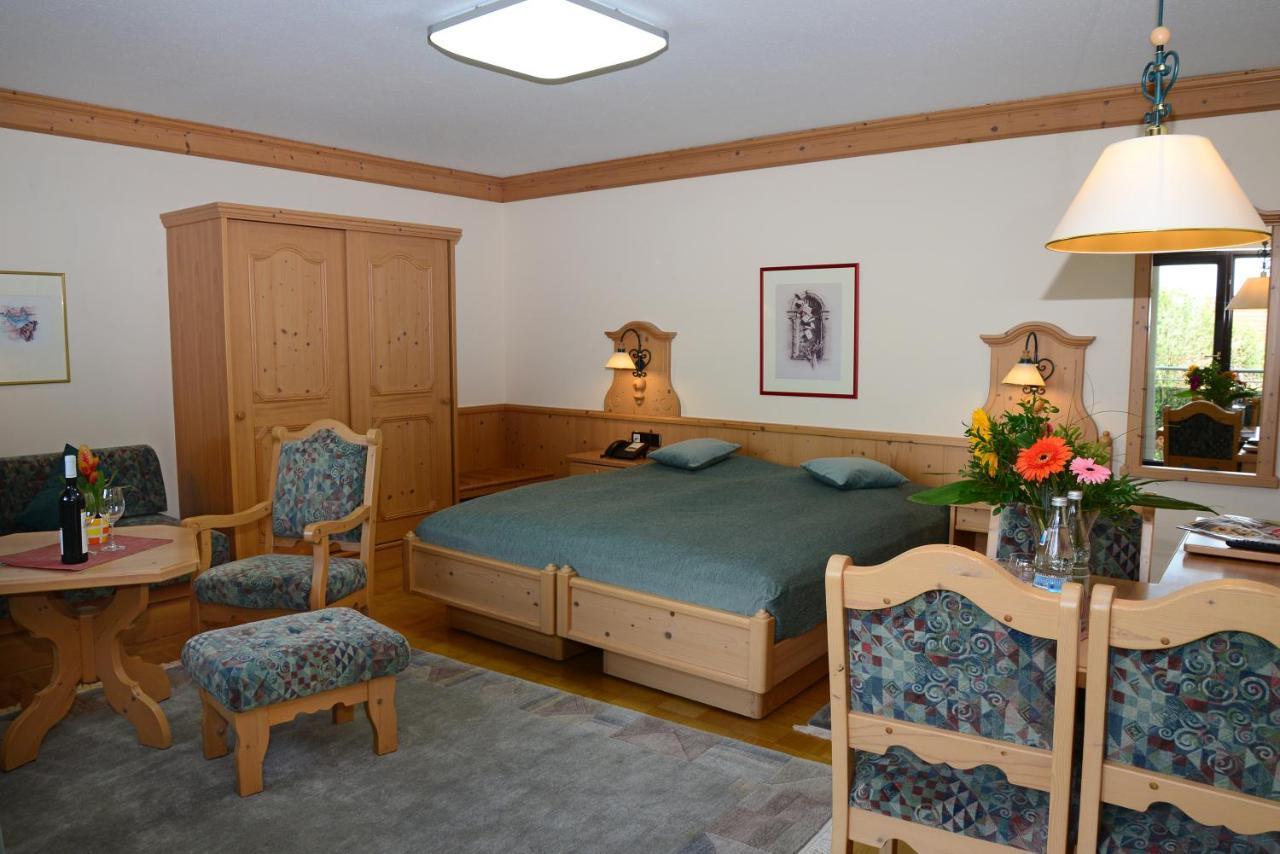 Residence Am Weinberg / Travellers Hotelbetriebs Gmbh Sasbachwalden Esterno foto