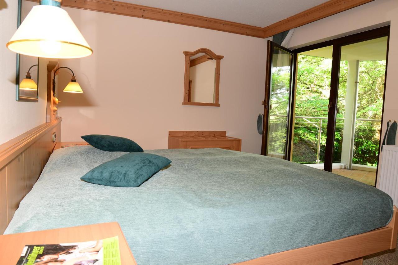 Residence Am Weinberg / Travellers Hotelbetriebs Gmbh Sasbachwalden Esterno foto